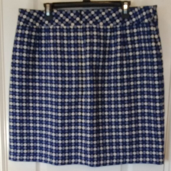 Talbots Dresses & Skirts - Talbot's Wool Blend Skirt Blue/Black Geometric Print Size 16 NWT